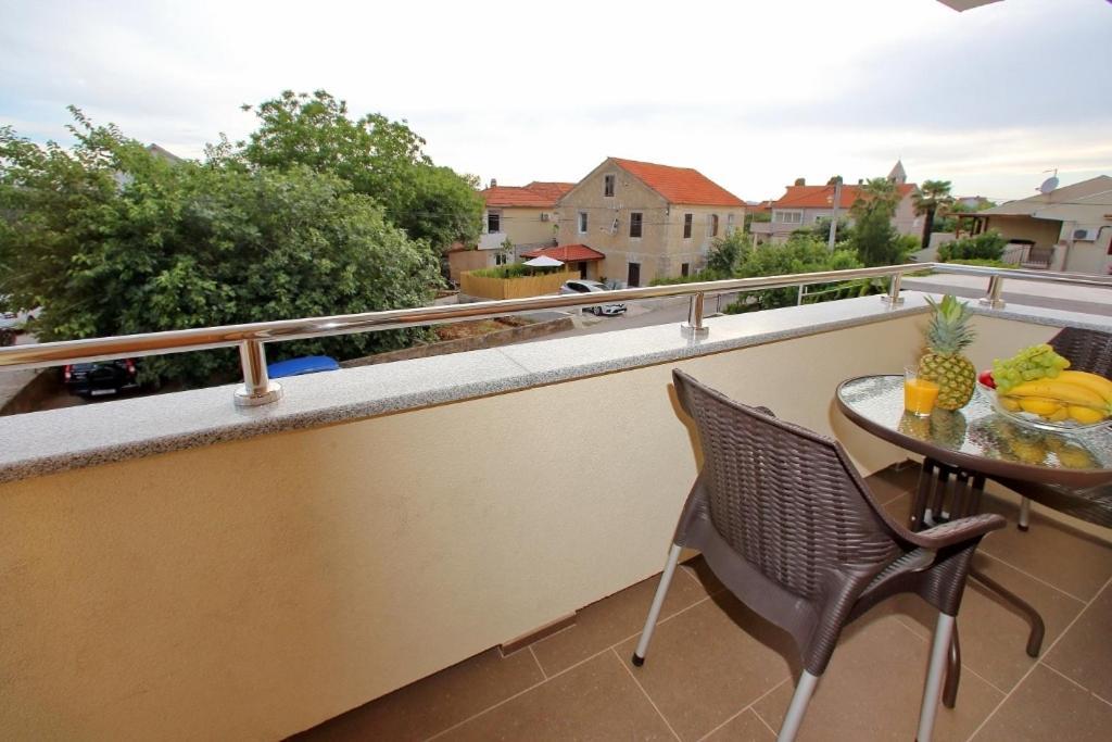 Apartments With A Parking Space Sukosan, Zadar - 16641 Exterior foto